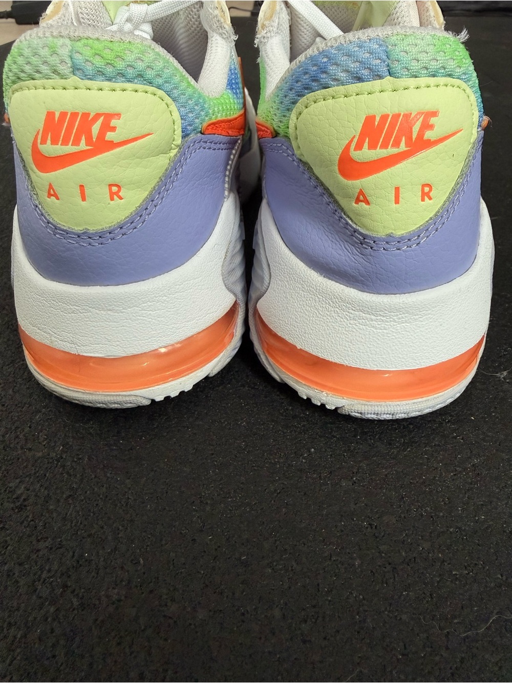 Nike Women’s Air Max Excee Purple Pulse Size 6 - Picture 4 of 8